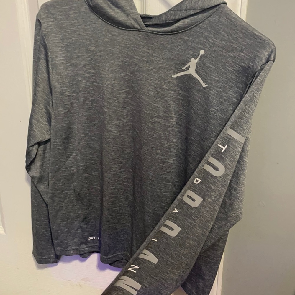 Hooded long sleeve